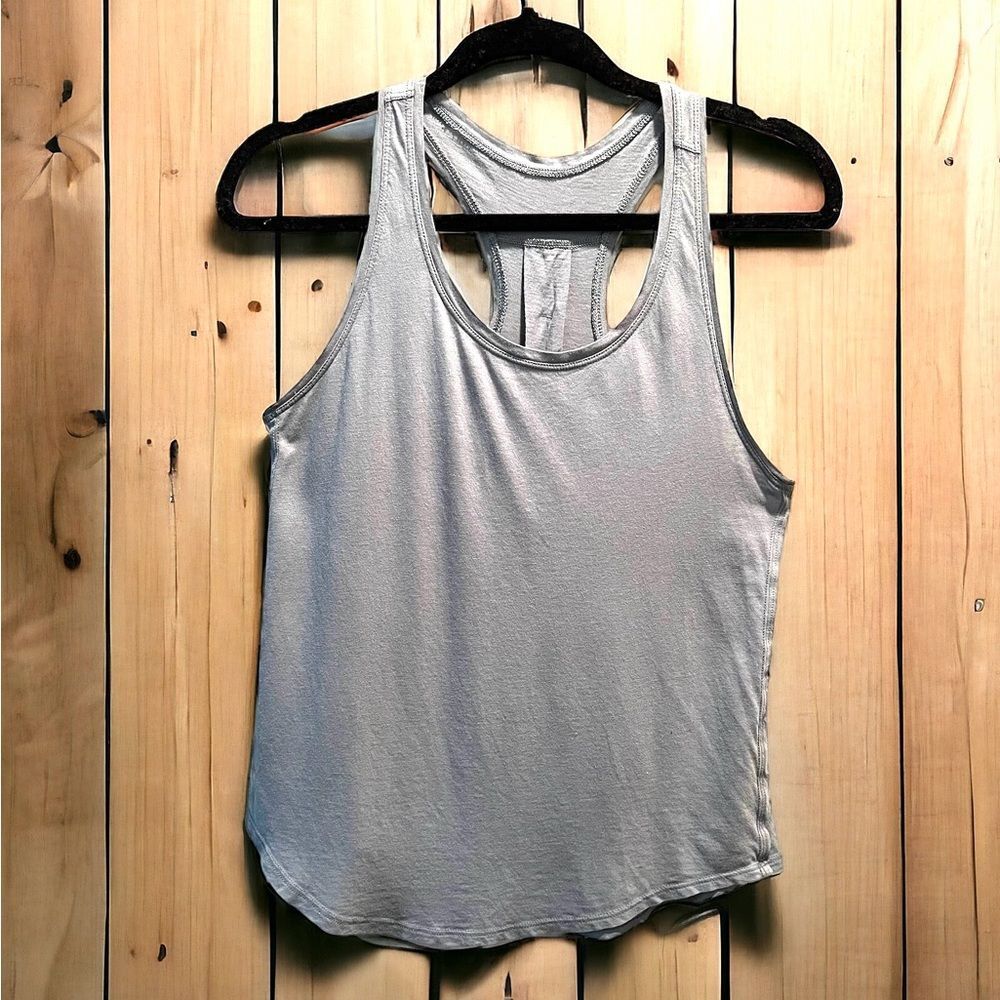 Lululemon Athletica Love Pleated Racerback lightweight Smoky Blue tank  Sz 6